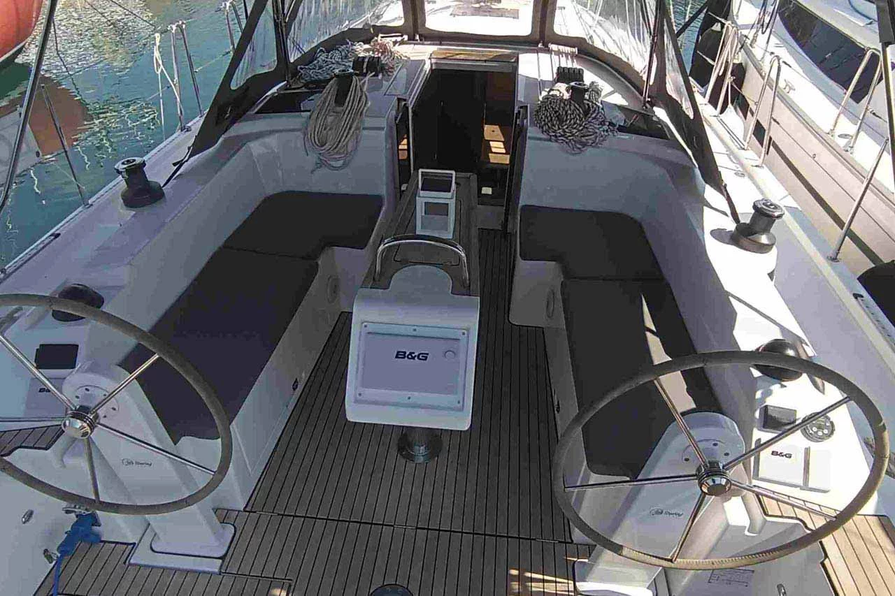 Bavaria C38 (Le petit Mami)  - 5