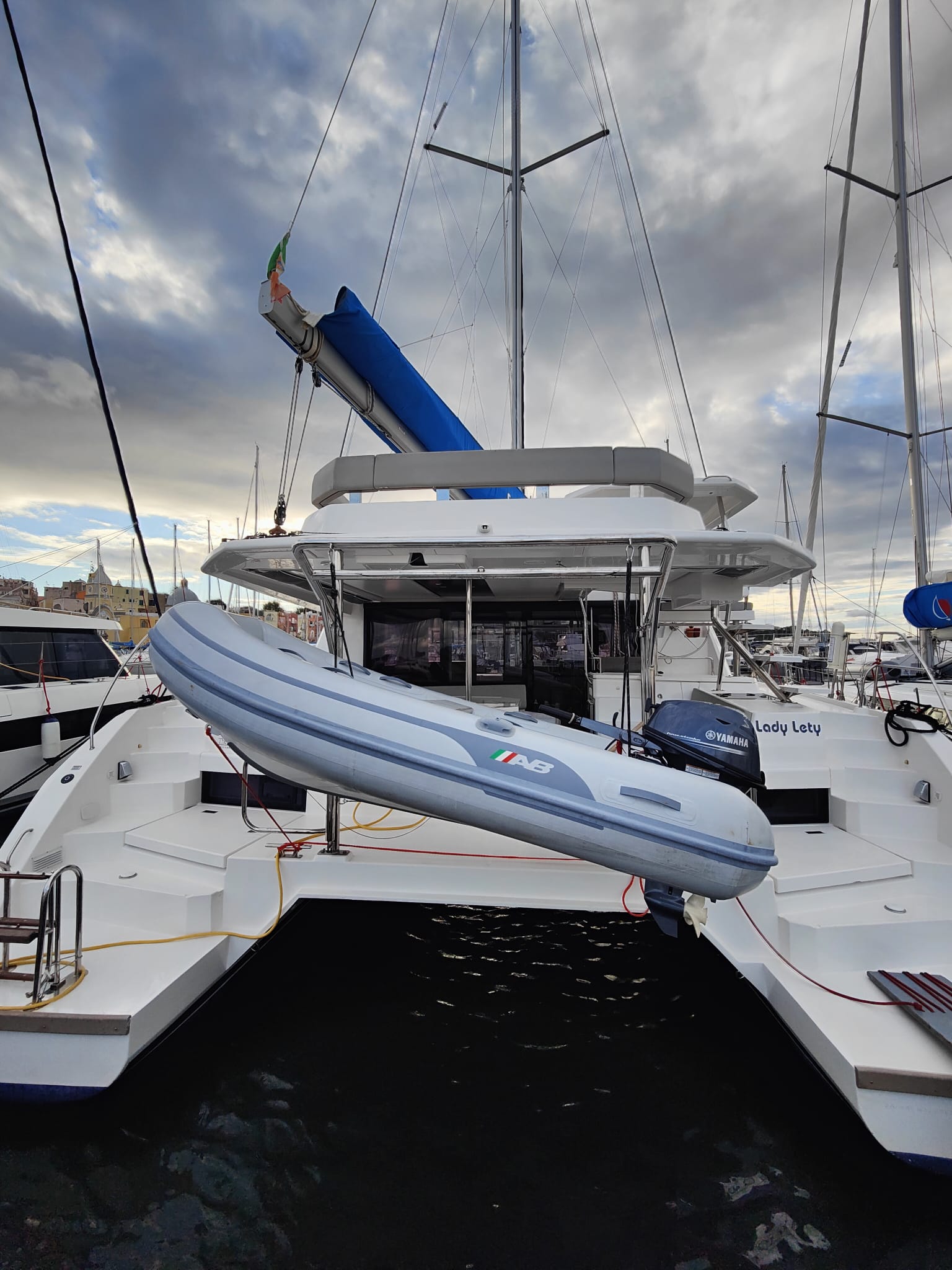 Photo #3 - Leopard 45 (Lady Lety) en Procida - 40926