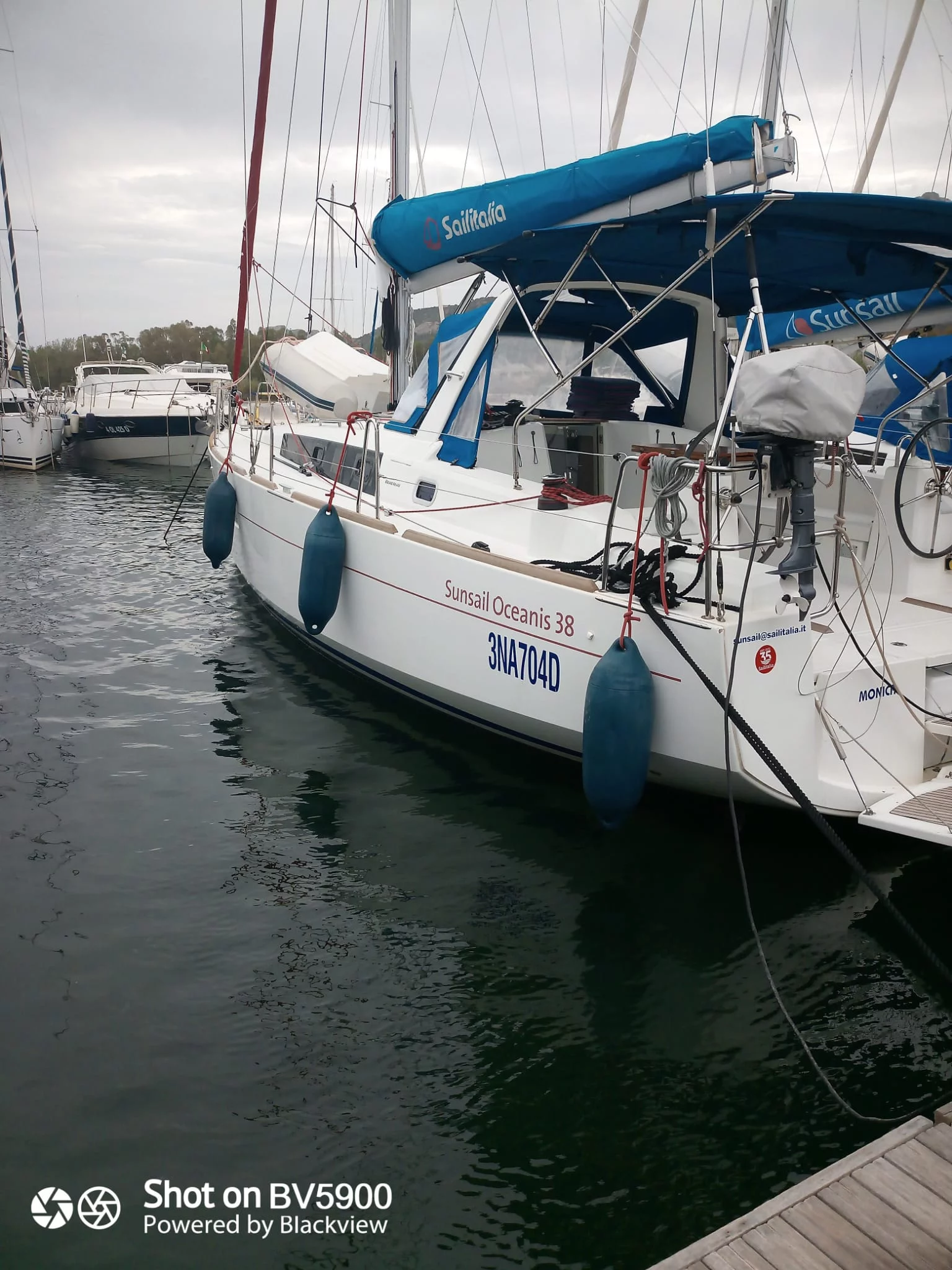Oceanis 38 - 3 cab. (Monica)  - 2