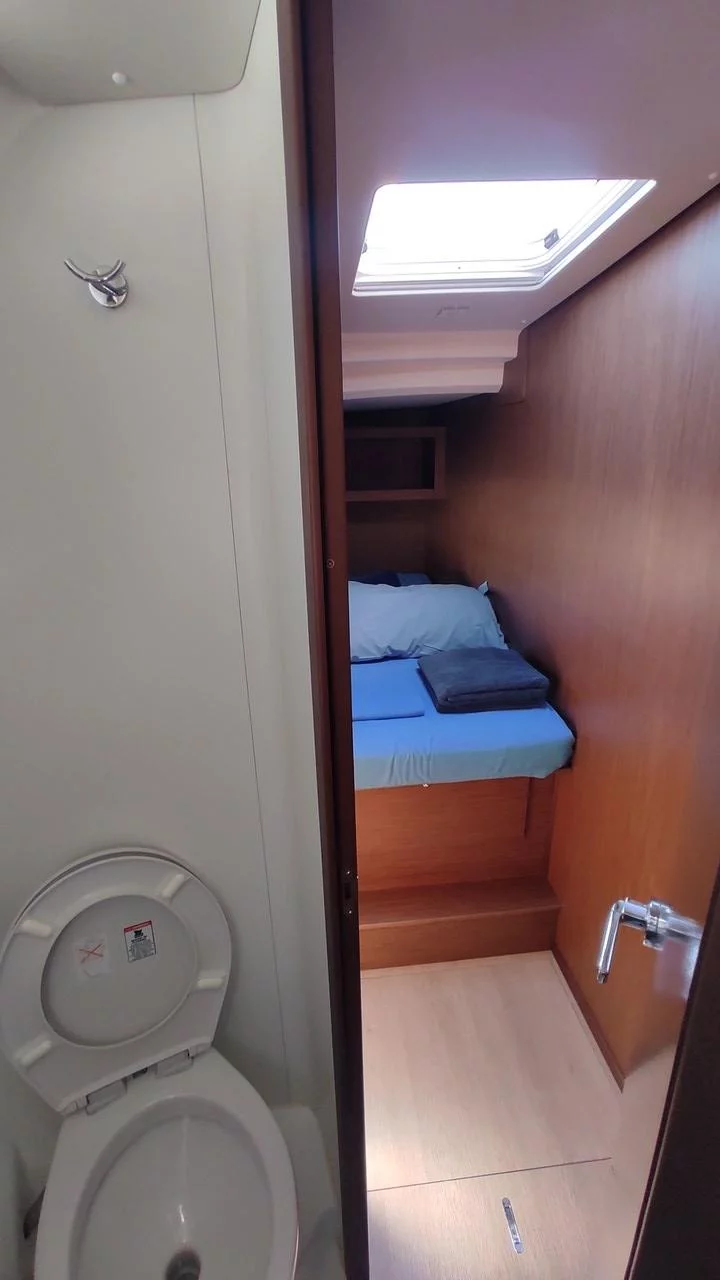 Oceanis 46.1 (Namaka)  - 15