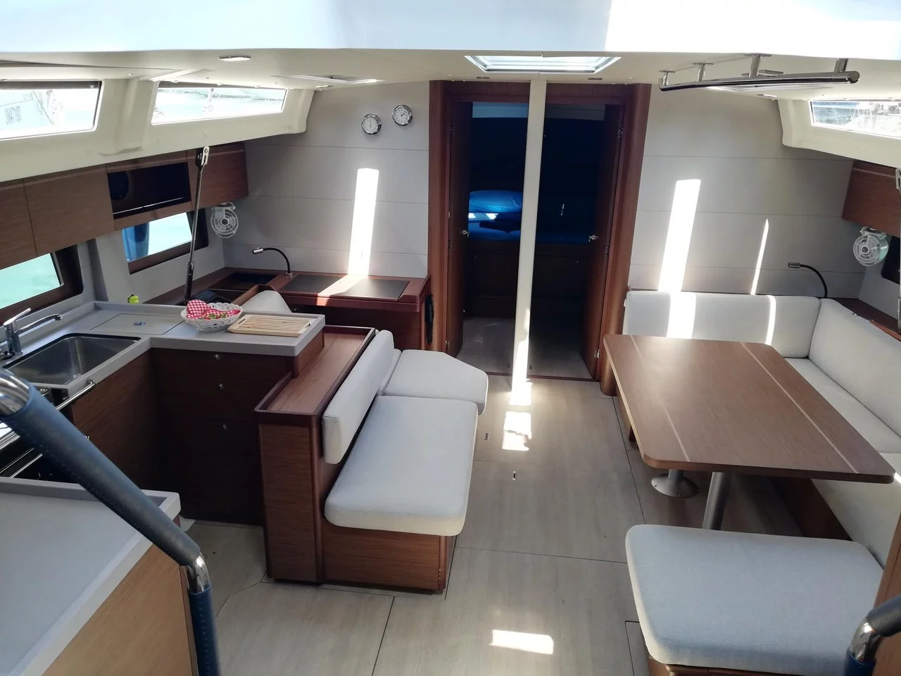 Oceanis 51.1 - 5 + 1 cab. (San Blas)  - 4