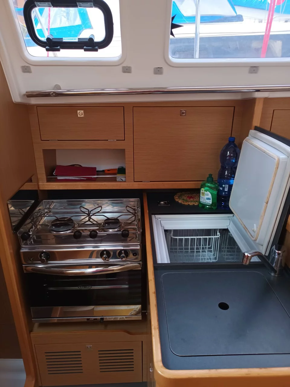 Sun Odyssey 319 (Pupatella)  - 5