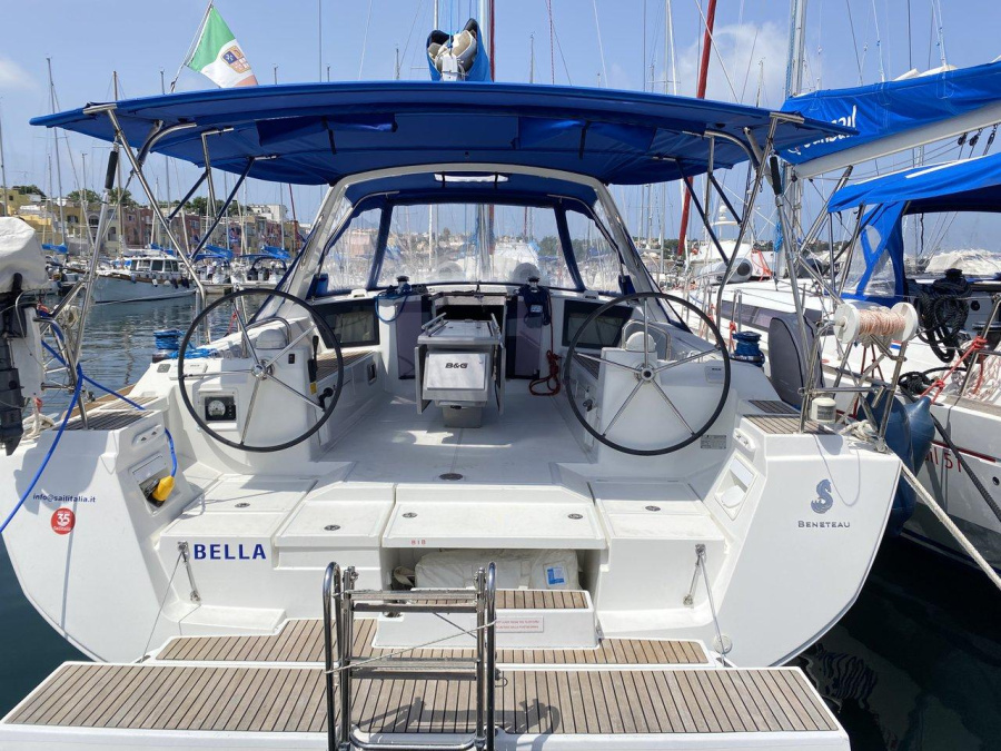 Photo #1 - Oceanis 45 - 4 cab. (Bella) in Procida - 40967