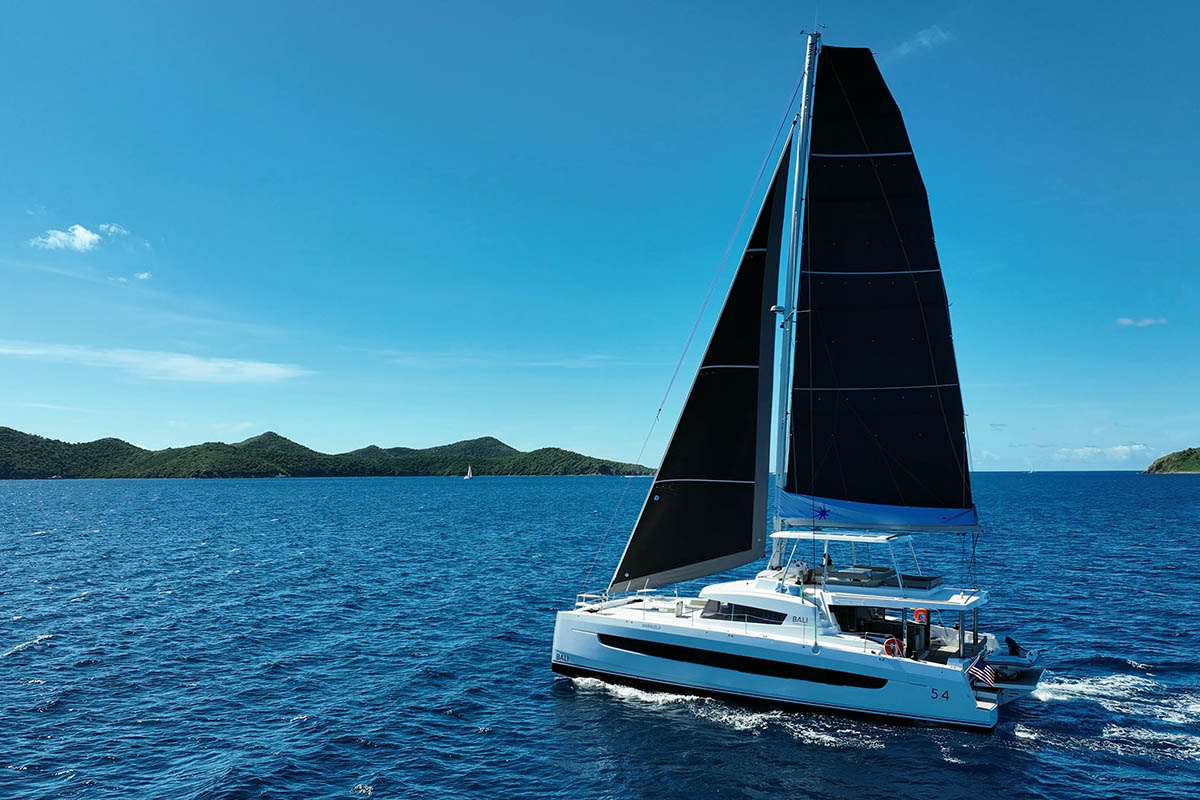 Photo #6 - Bali 5.4 - 6 + 2 cab. (Maravela) in Nanny Cay - 40993