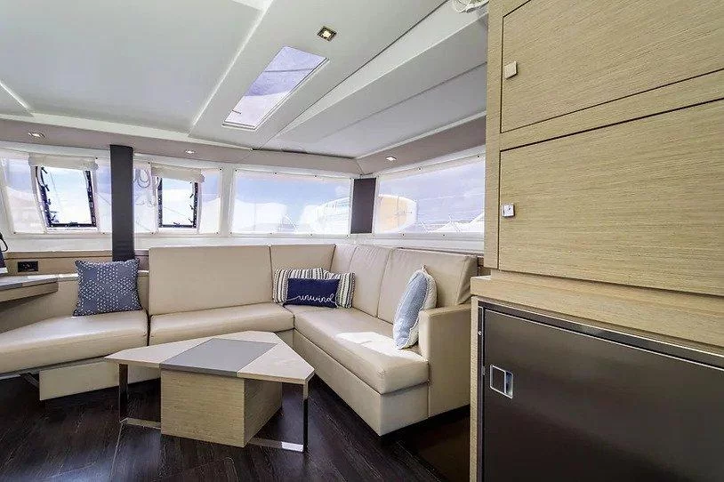 Fountaine Pajot Saona 47 Quintet - 5 + 1 cab. (Sun and Stars)  - 15