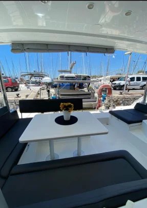 Lagoon 400 S2 (Christina)  - 3