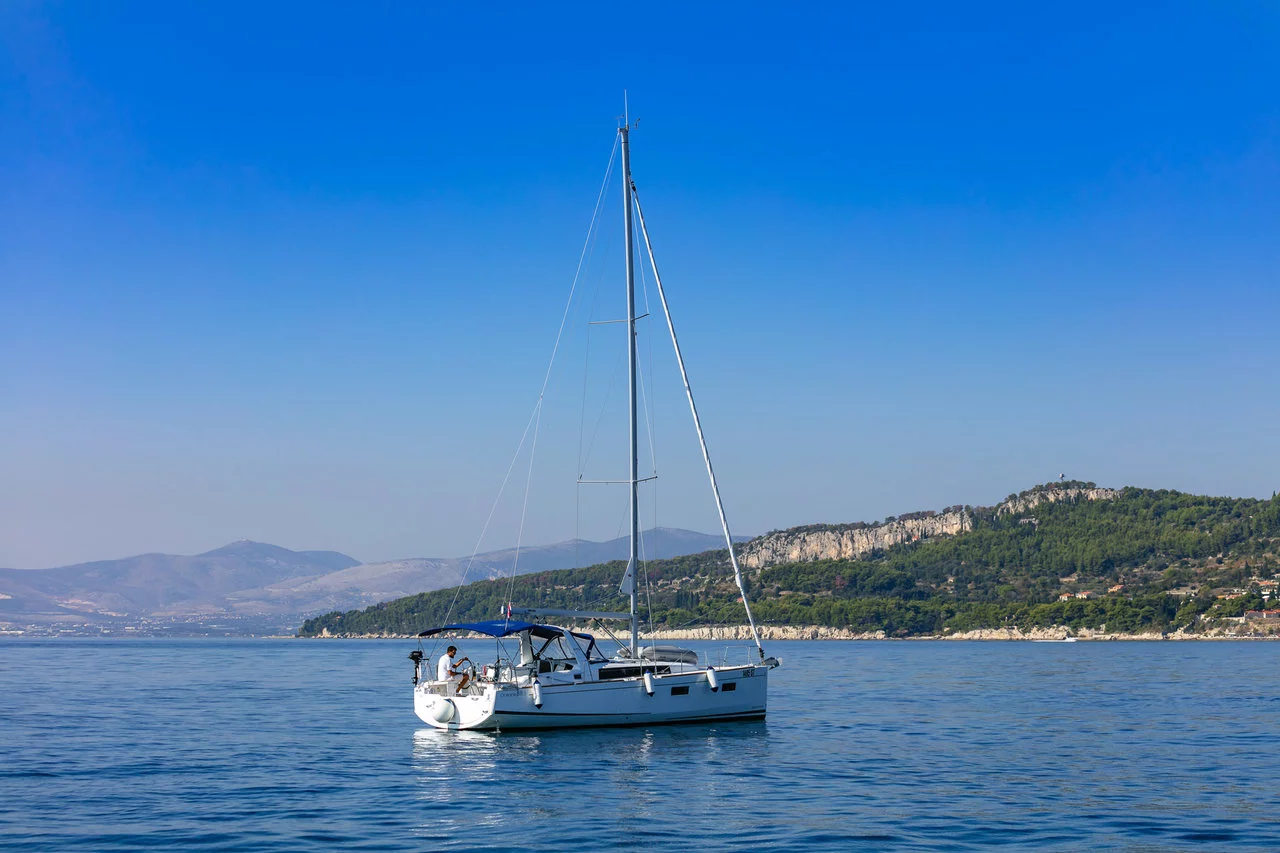 Oceanis 38.1 (Anima Maris I)  - 3