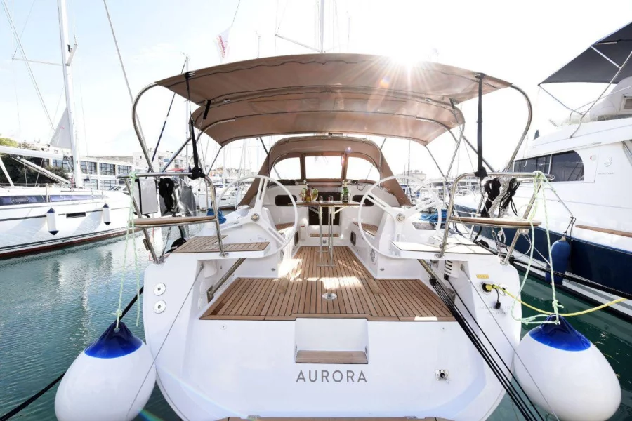 Elan Impression 35 (Aurora)  - 3