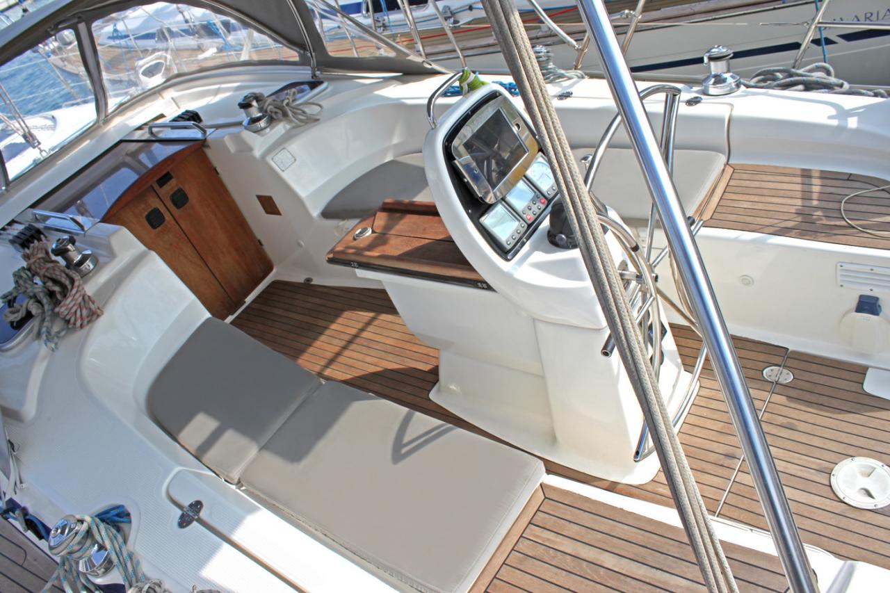 Photo #4 - Bavaria 38 Cruiser (Aristoteles) in Lavrion - 41064