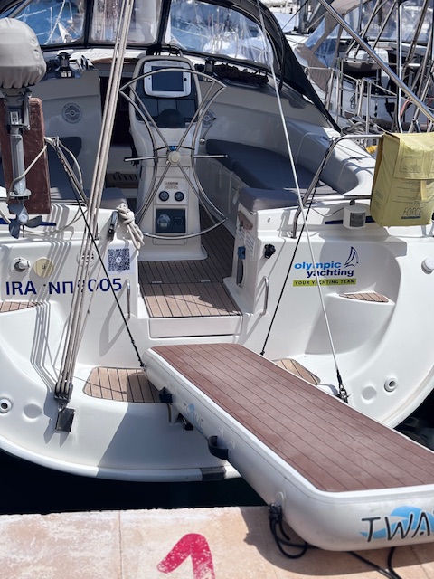 Bavaria 39 Cruiser — photo 1