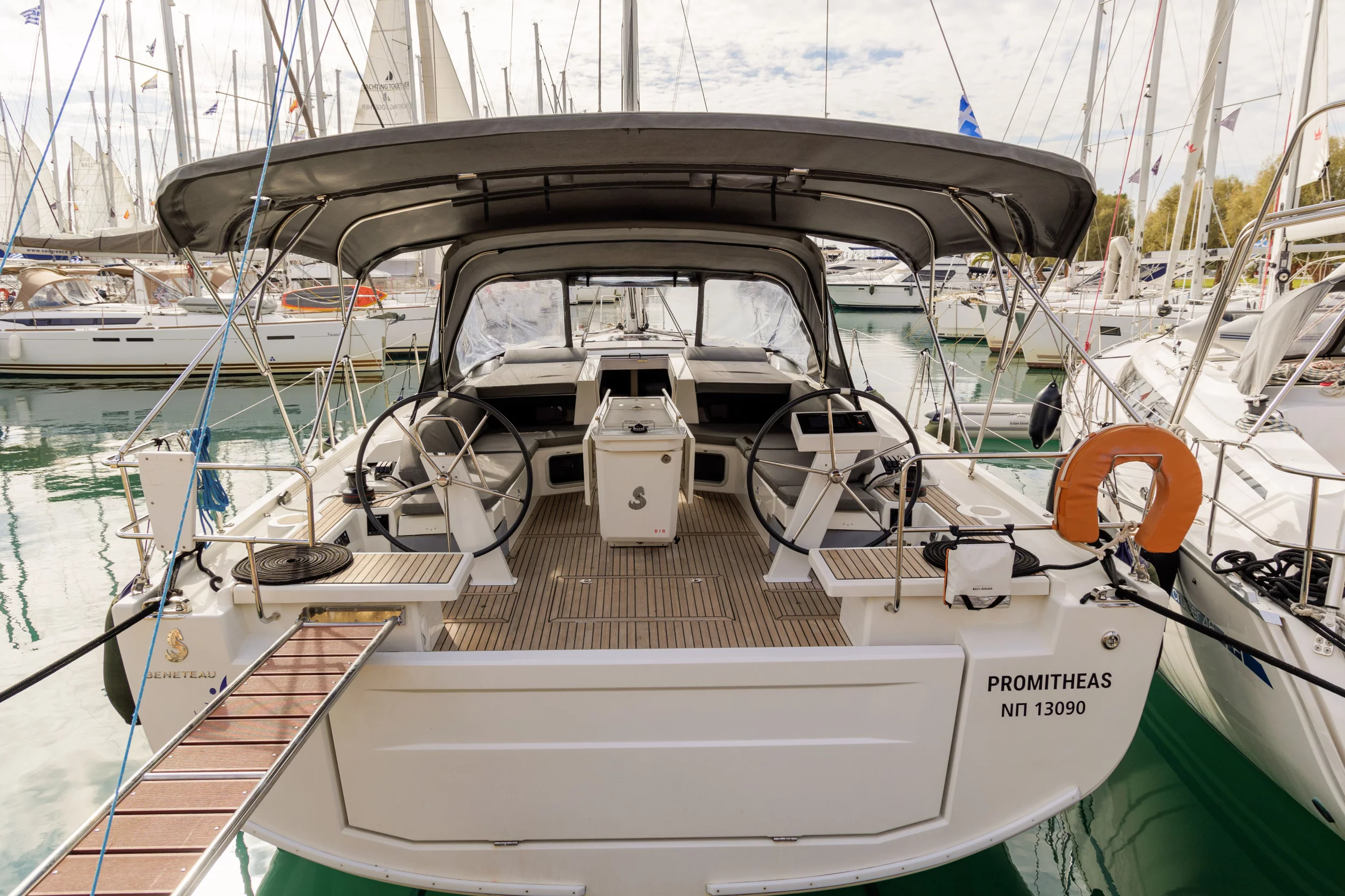 Oceanis 51.1 - 5 + 1 cab. (Promitheas)  - 0