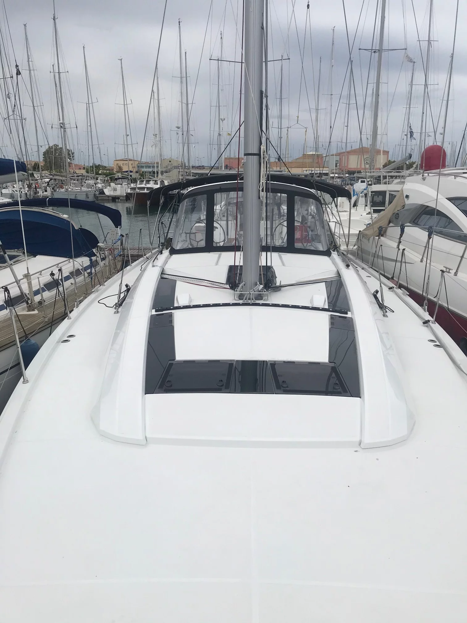Oceanis 51.1 - 5 + 1 cab. (Elise)  - 8