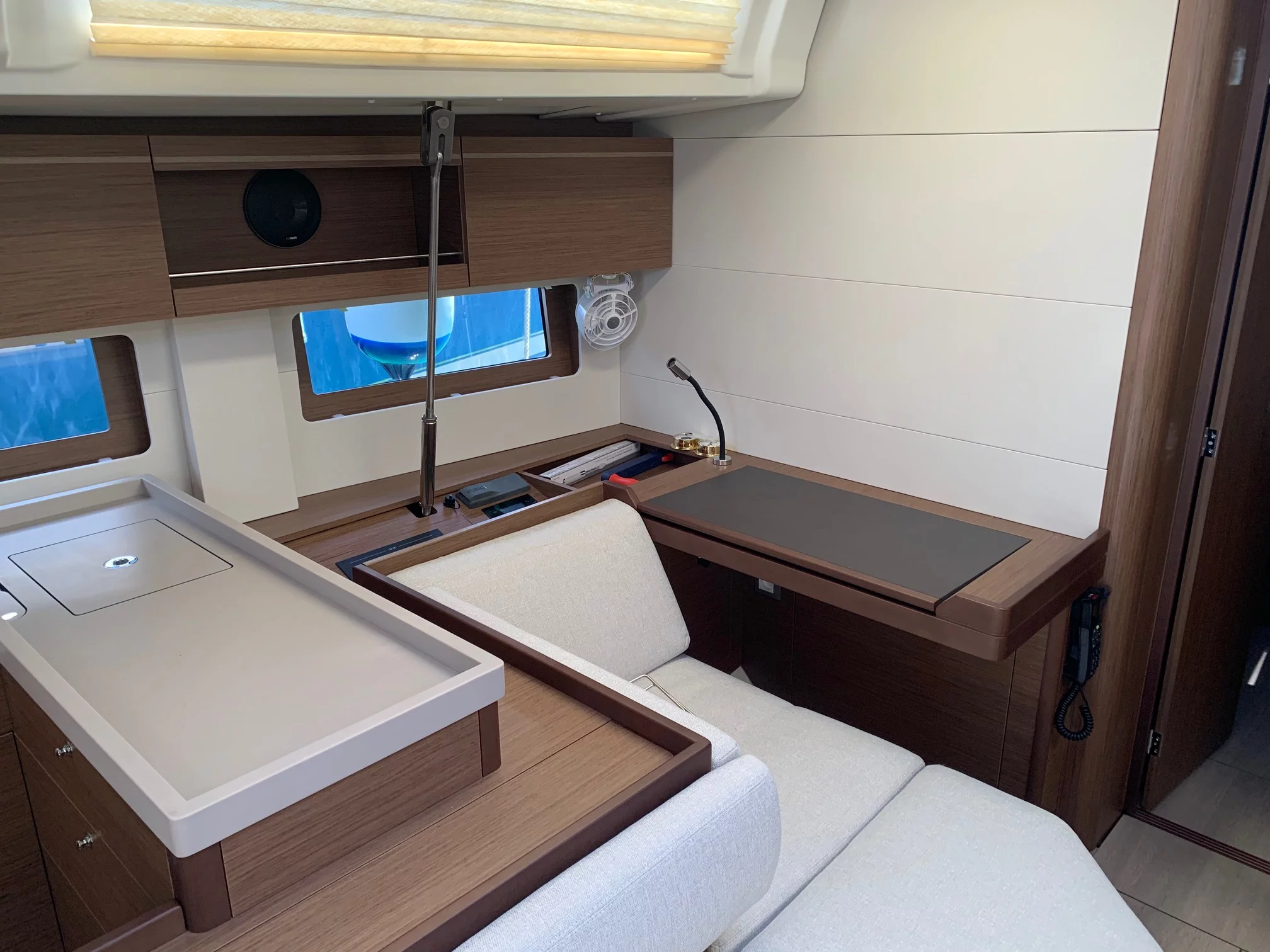 Oceanis 51.1 - 5 + 1 cab. (Elise)  - 18