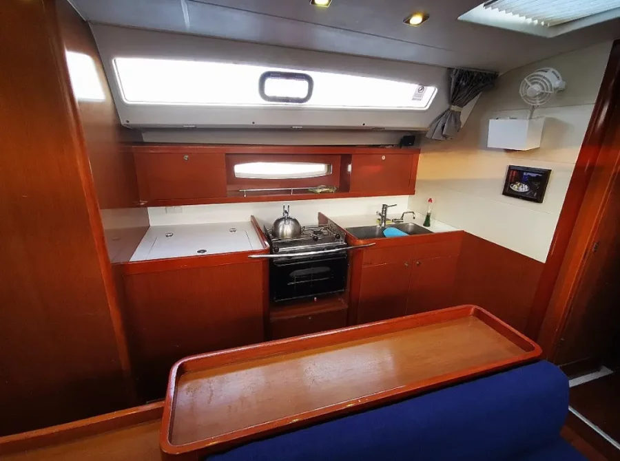 Oceanis 50 Family - 5 + 1 cab. (Seladon II)  - 17