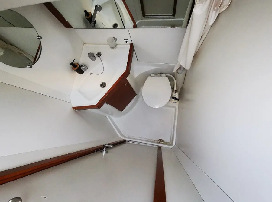 Photo #8 - Oceanis 50 Family - 5 + 1 cab. (Seladon II) en Lavrion - 41129