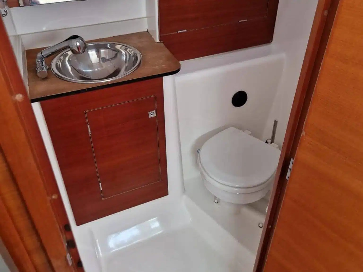 Dufour 350 GL — photo 11