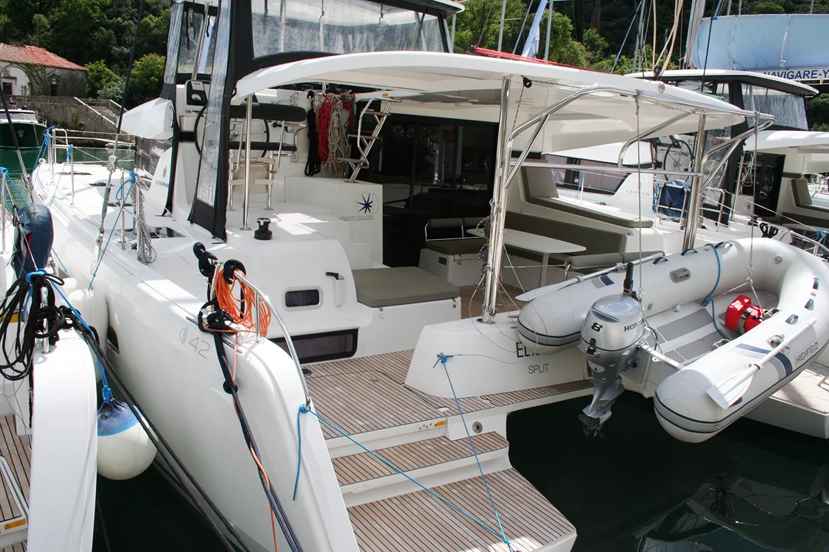 Lagoon 42 - 4 + 2 cab. (Elisah)  - 24