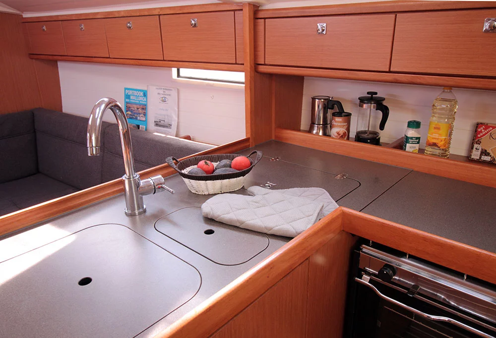 Bavaria Cruiser 37 - 3 cab. (Chilly Lilly)  - 6