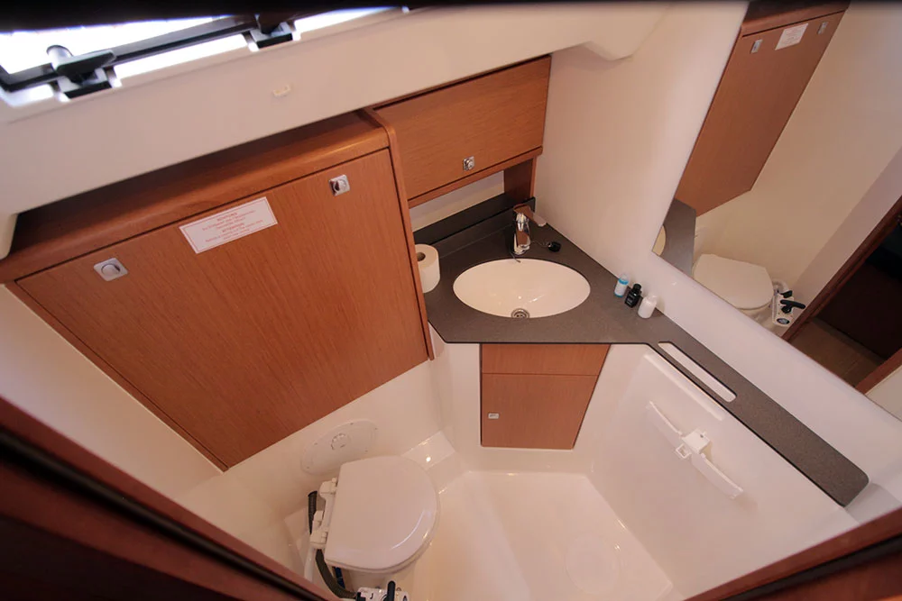 Bavaria Cruiser 46 - 4 cab. (Lucy Ball)  - 11