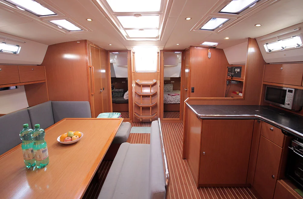 Bavaria Cruiser 50 (Leonis)  - 6