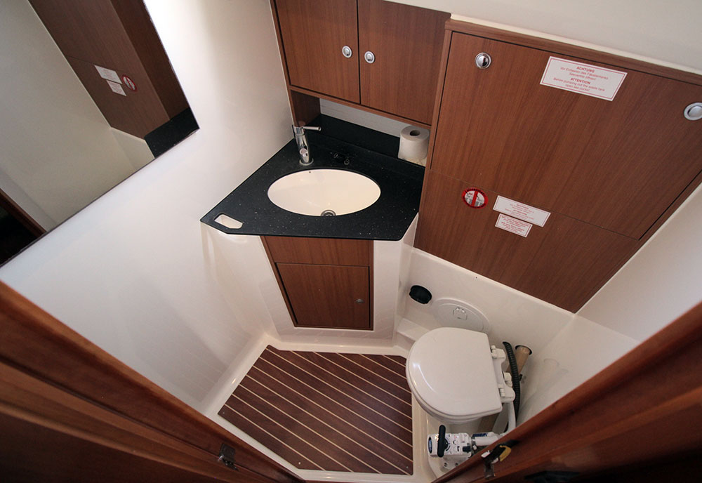 Photo #10 - Bavaria Cruiser 50 (Leonis) in El Arenal - 41155
