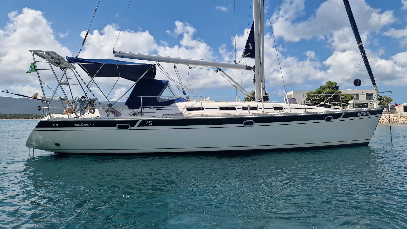 Photo #1 - Elan 45 (Maslina) in Split - 41172