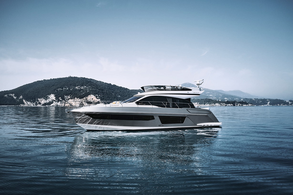 Photo #3 - Azimut 53 Fly (White) in Podstrana - 41176