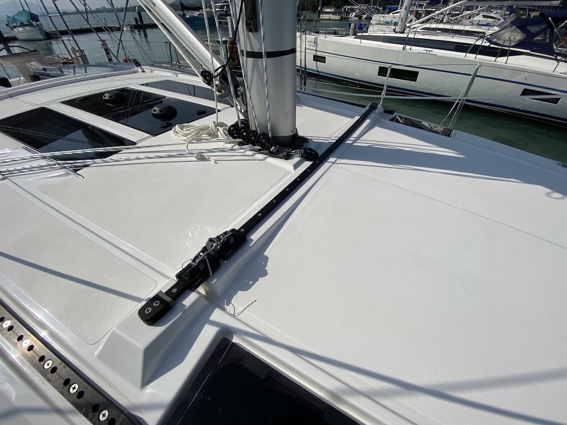 Photo #11 - Bavaria C46 - 5 cab. (Lady Andaman) in Phuket - 41193