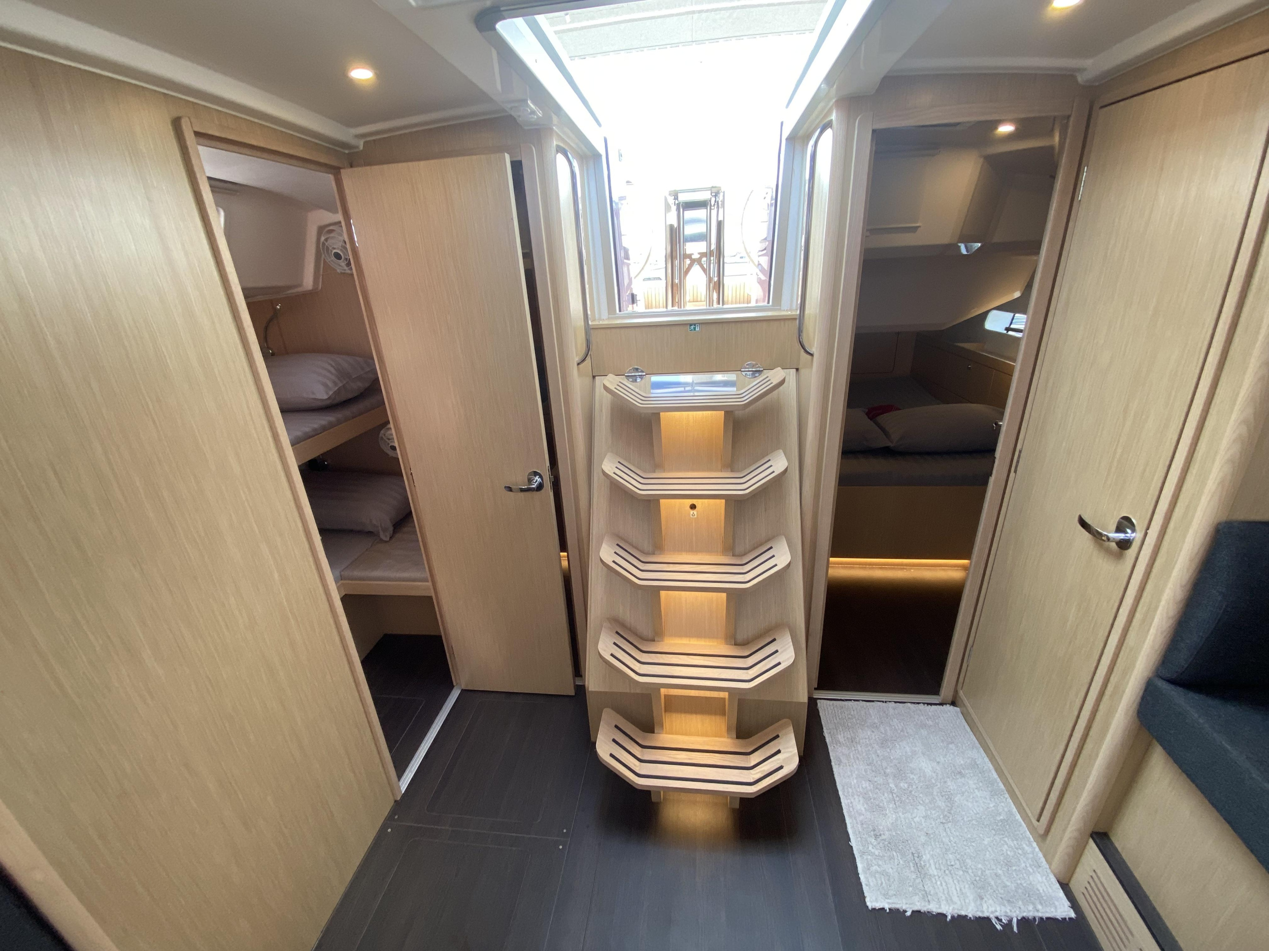 Photo #17 - Bavaria C46 - 5 cab. (Lady Andaman) in Phuket - 41193
