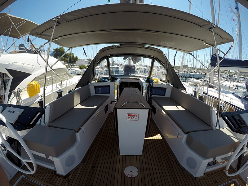 Dufour 44 - 4 cab — photo 24