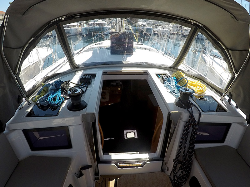 Dufour 44 - 4 cab — photo 25