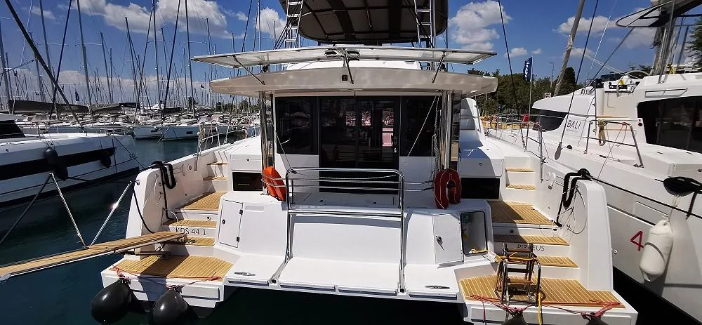 Bali 4.4 - 4 + 1 cab. (Kos 44.3)  - 2
