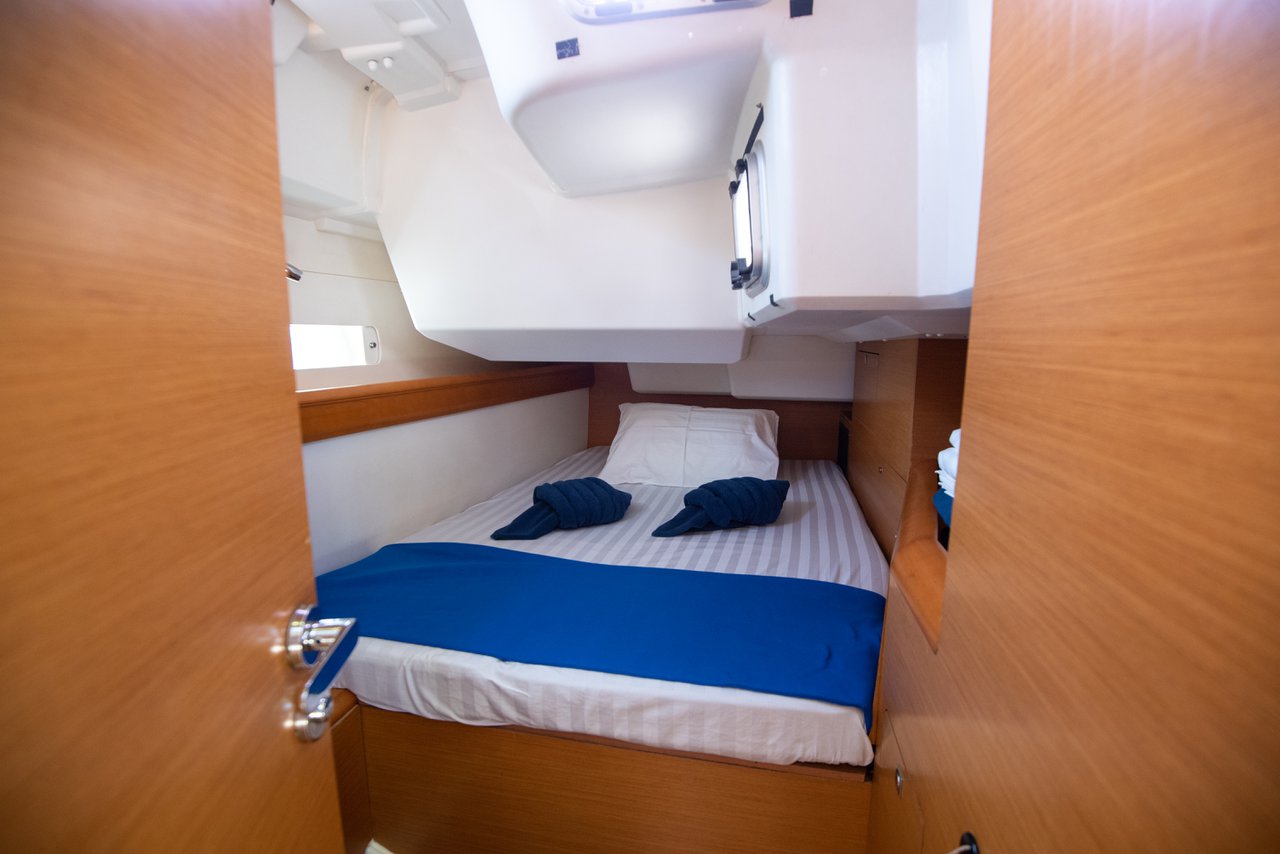 Photo #15 - Sun Odyssey 469 (Aurora Belle) in Phuket - 41219