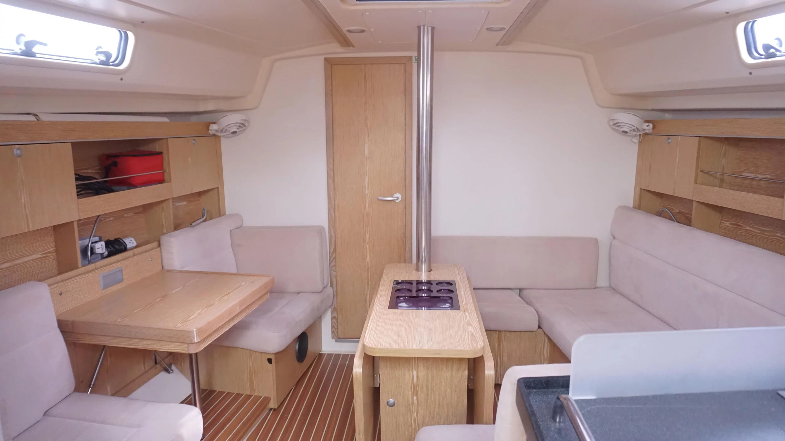 Hanse 385 (Iyarada)  - 5