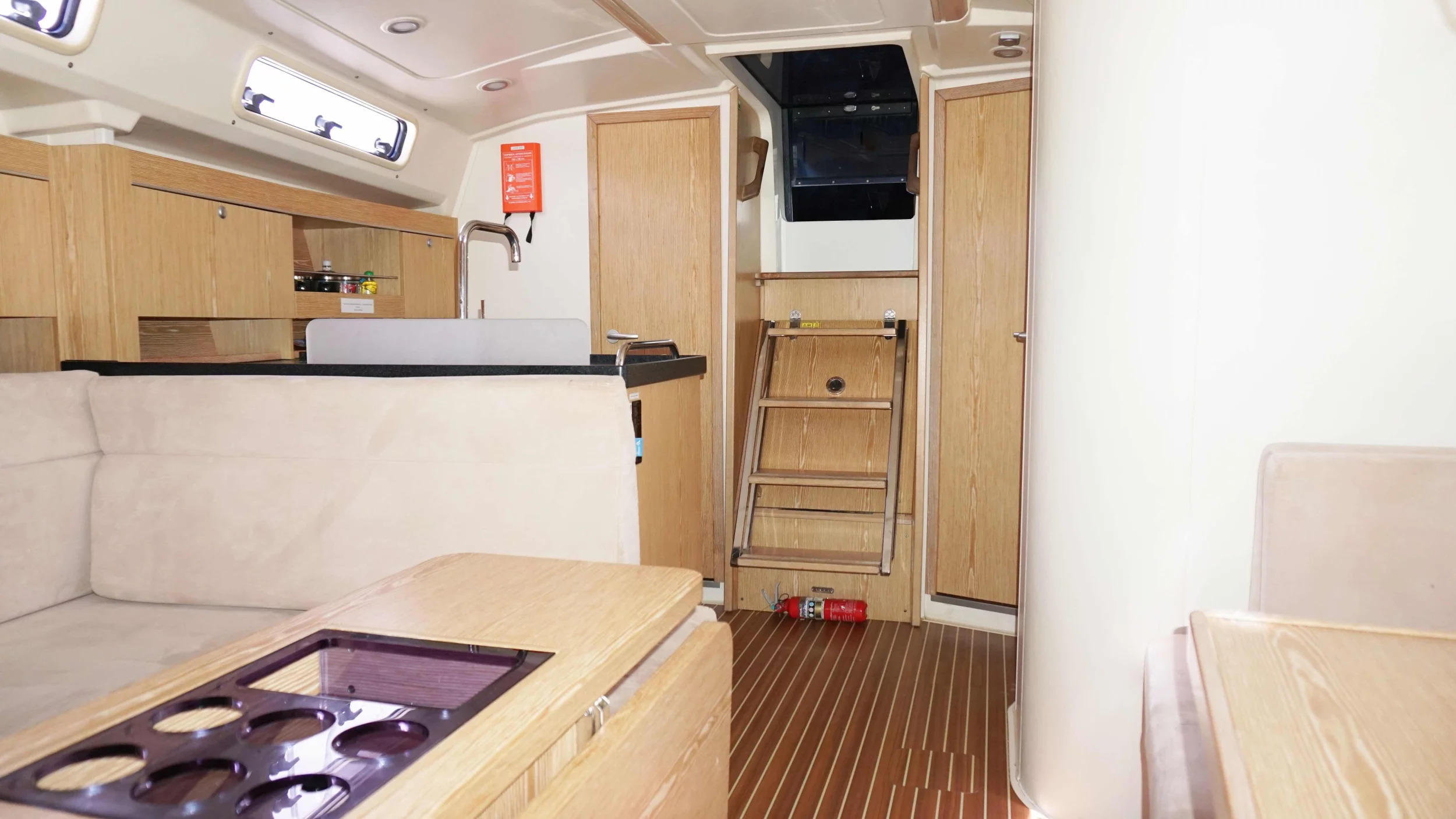 Hanse 385 (Iyarada)  - 6