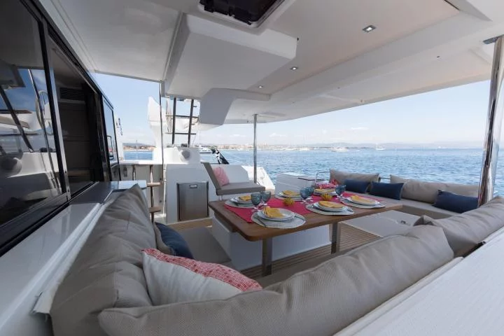 Fountaine Pajot Saona 47 - 5 cab. (Lola 2)  - 8