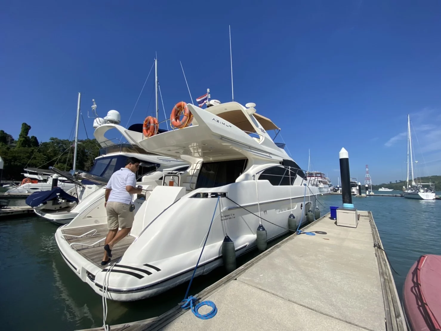 Azimut 55 Fly (Pillars)  - 3