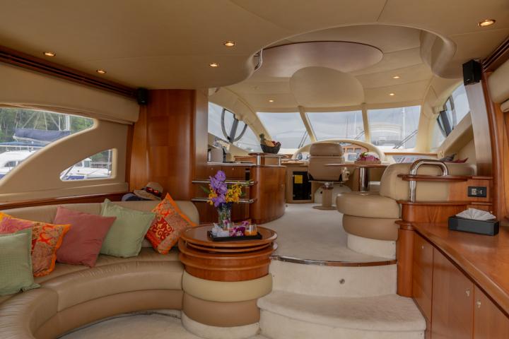Photo #10 - Azimut 55 Fly (Pillars) in Phuket - 41232