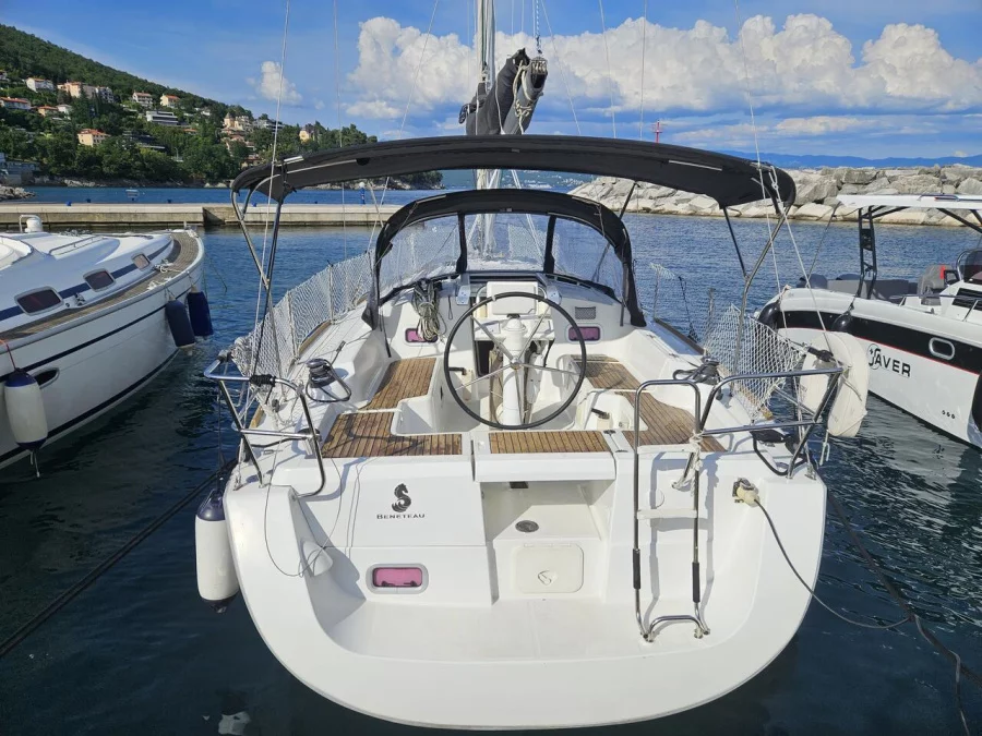 Oceanis 34 (Finia)  - 0
