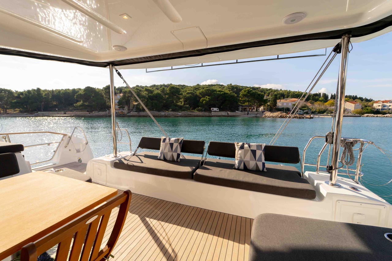 Lagoon 43 - 4 + 2 cab. — photo 15