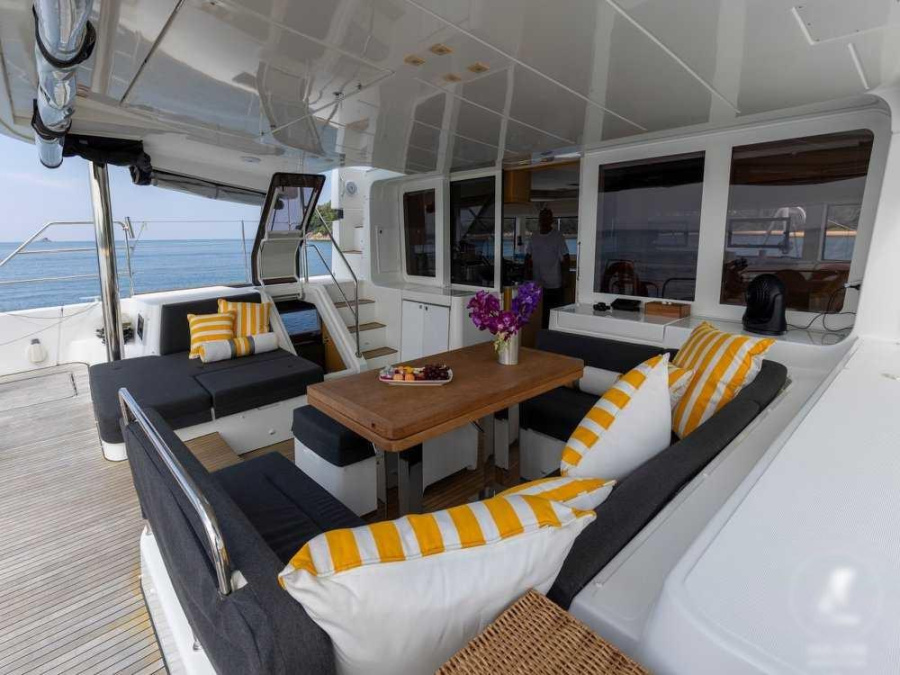 Photo #11 - Lagoon 52 F - 4 + 2 cab. (Sealion) en Phuket - 41276