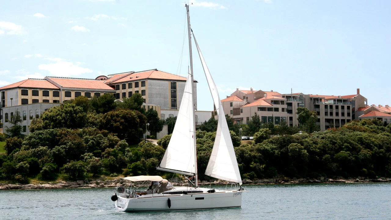 Sun Odyssey 349 - 2 cab. (Marie)  - 4