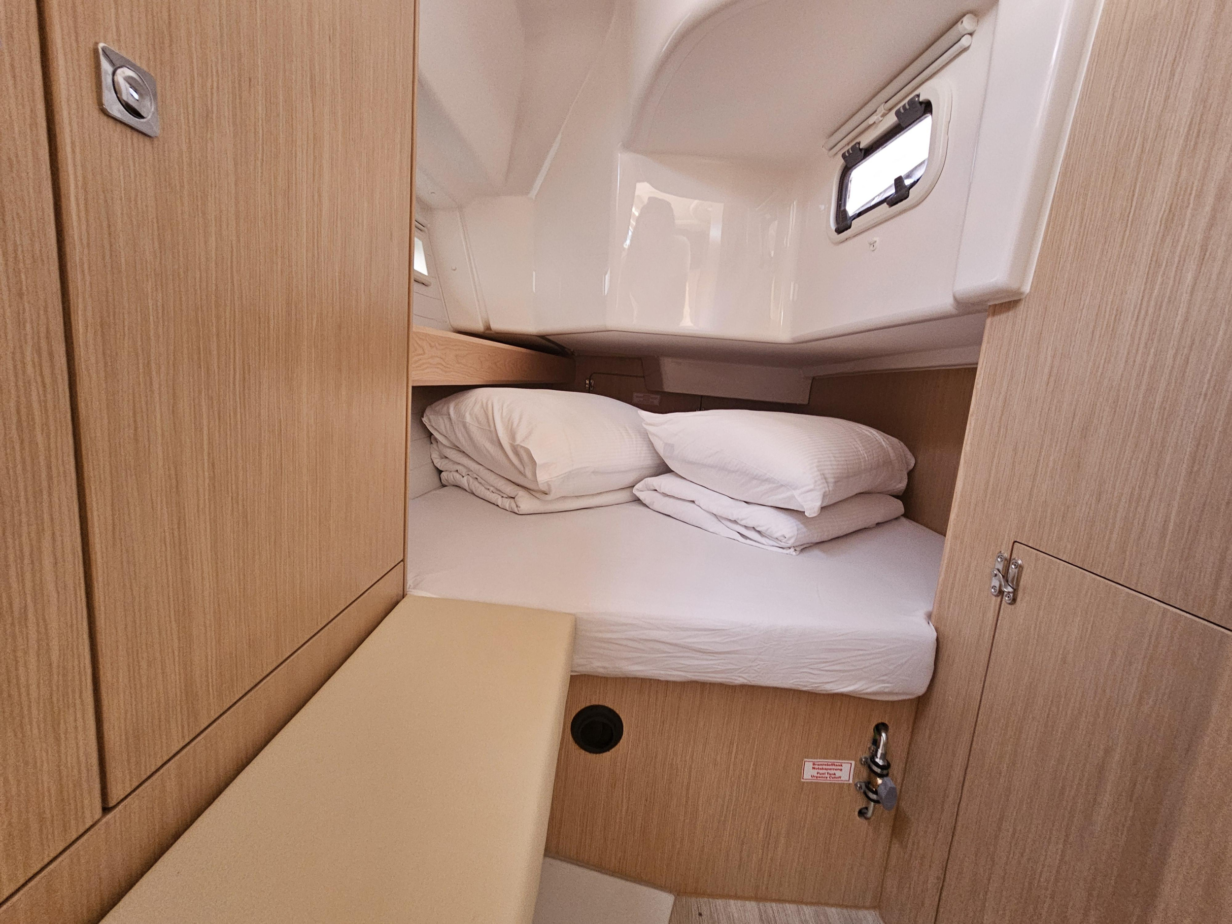 Photo #6 - Bavaria Cruiser 34 (Ella) en Biograd - 41303