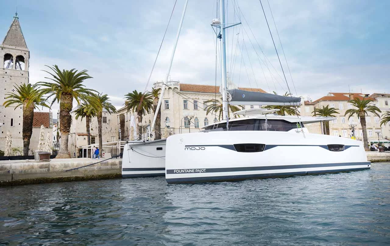 Fountaine Pajot Astrea 42 - 4 + 2 cab. (Mojo)  - 0