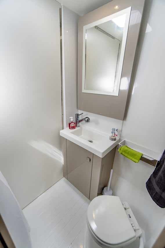 Photo #23 - Fountaine Pajot Astrea 42 - 4 + 2 cab. (Mojo) in Pula - 41329