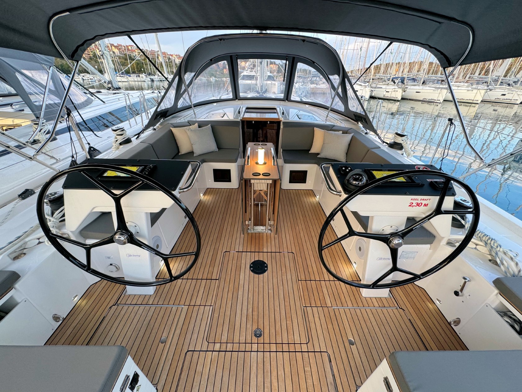 Bavaria C46 - 4 cab. — photo 13