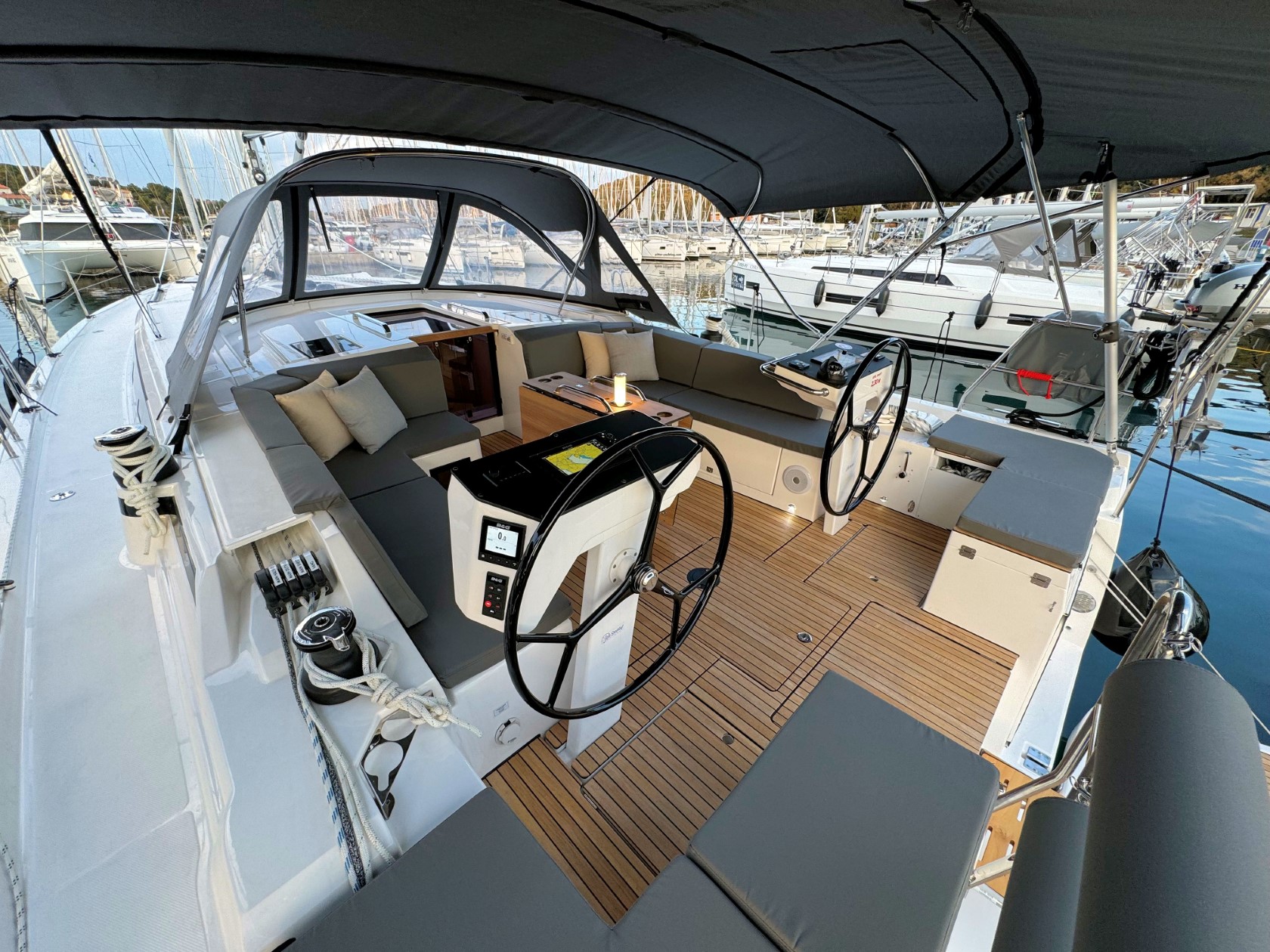 Bavaria C46 - 4 cab. — photo 14