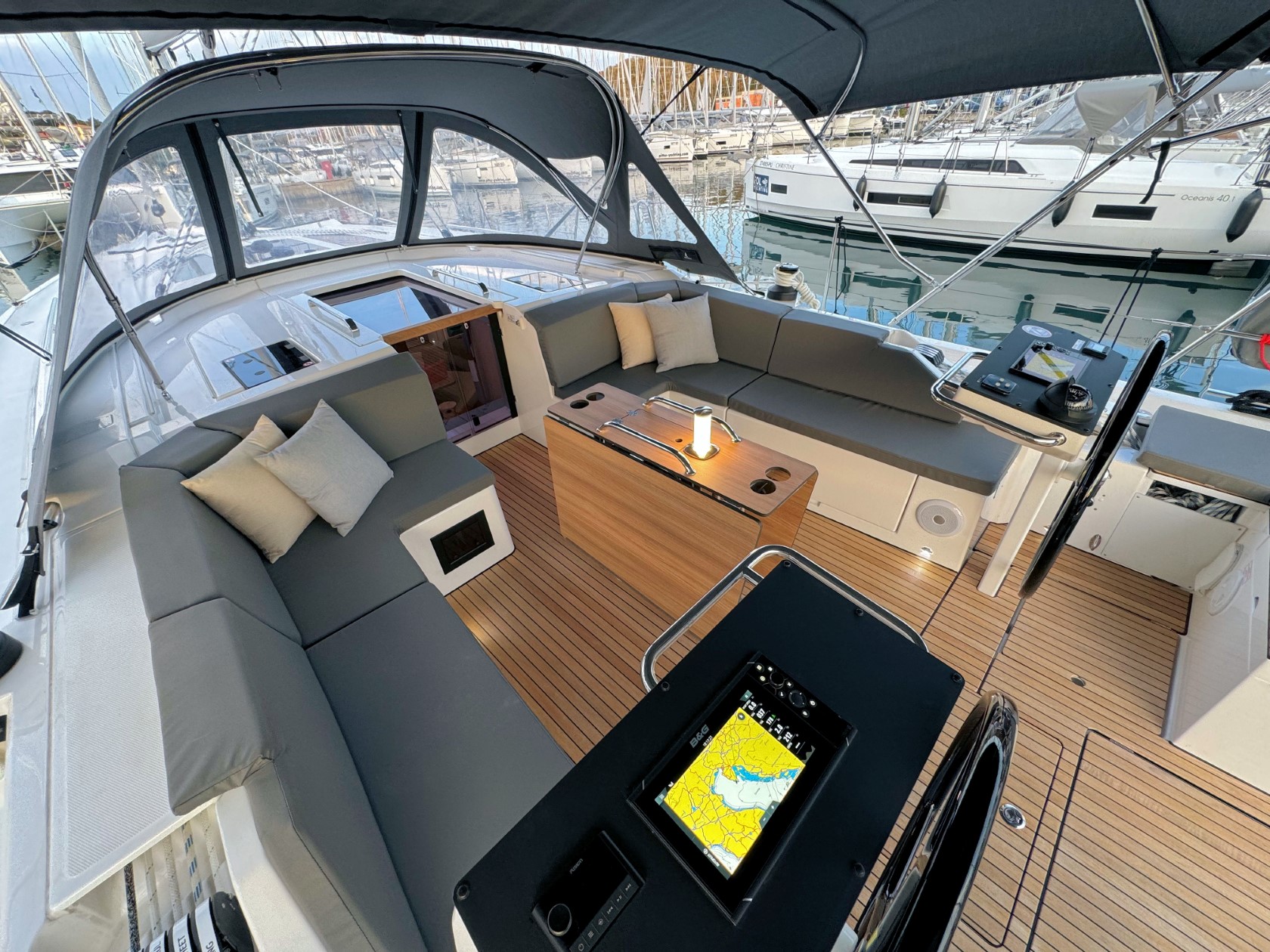 Bavaria C46 - 4 cab. — photo 15