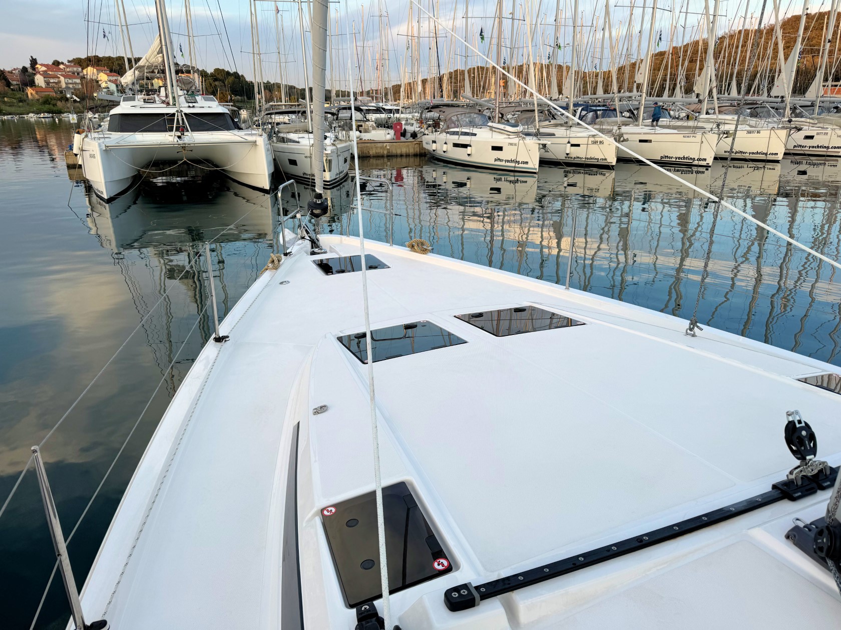 Bavaria C46 - 4 cab. — photo 23