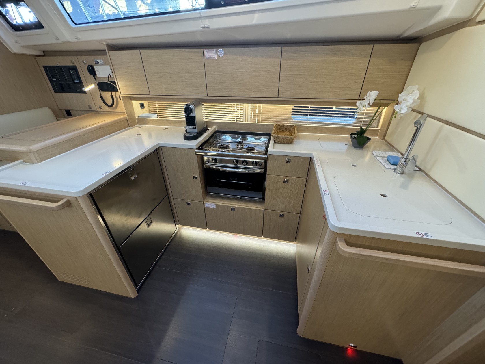 Bavaria C46 - 4 cab. — photo 36